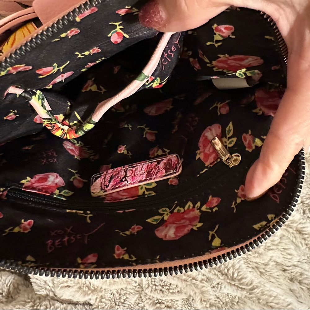 Floral Pink Bow Accent Women's Bag - Picture 3 of 3